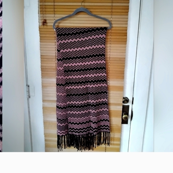 🎄 🤶Iconic Missoni Chevron wool and mohair scarf. - Picture 1 of 6